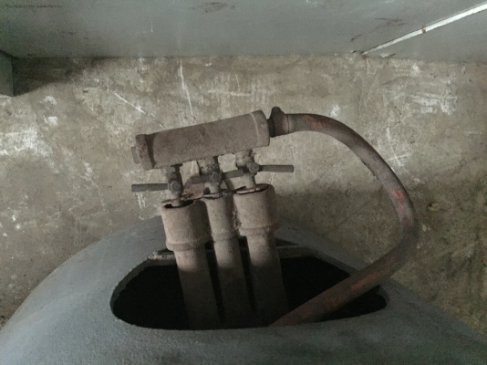 ขายเครื่องกวนไส้ กระทะกว้าง28นิ้ว มอเตอร์3แรง ไฟ220 ตัวละ25,000 มี3ตัวครับ