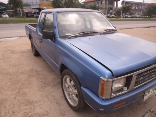 ขาย MITSUBISI แค็ปปี1993ขายตามสภาพ086-4457033ไม่ลดแล้วครับ