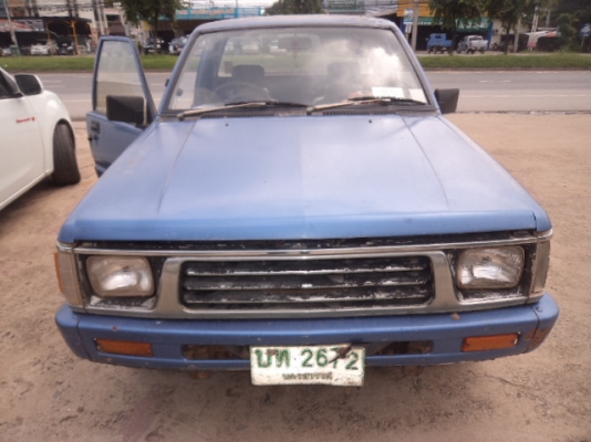 ขาย MITSUBISI แค็ปปี1993ขายตามสภาพ086-4457033ไม่ลดแล้วครับ