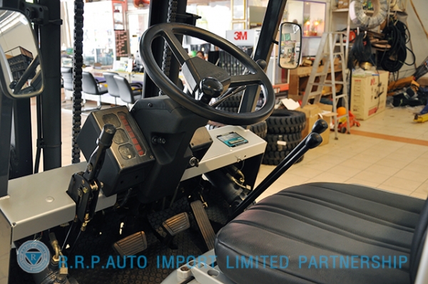 ขายรถโฟล์คลิฟท์มือสอง NISSAN รุ่น EH02 ราคา 285,000 บาทนำเข้าจากประเทศญี่ปุ่น 100\% ไม่เคยใช้งานในประเทศไทย