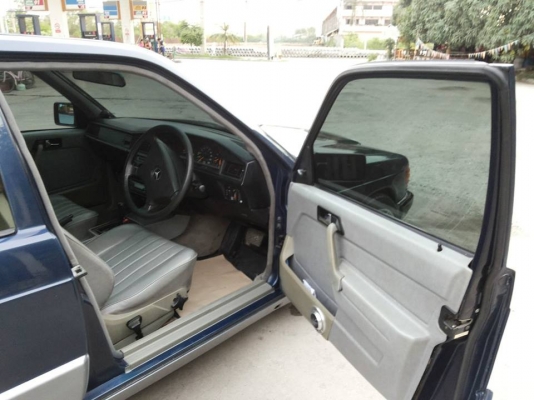 ขายเบนซ์. 190อี สวยๆๆพร้อมใช้งาน