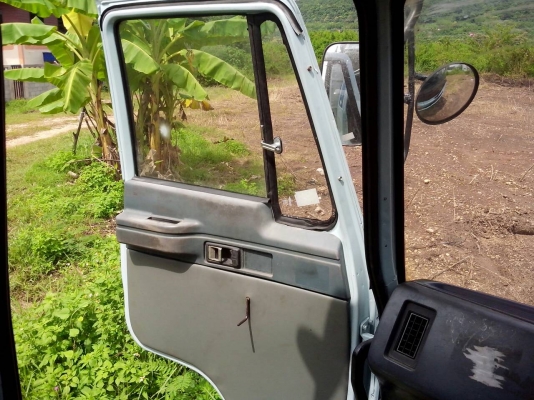 จองแล้ว (จบกลางอากาศ )ครับท่าน ราคา 485,000บ นะครับ สิบล้อ อีซูชุ ร็อคกี้ 195 เพาเดียว พ.เวอร์ ทิฟฟี สภาพสวยเดิมๆพร้อมใช้ ทะเบียนพร้อมโอน