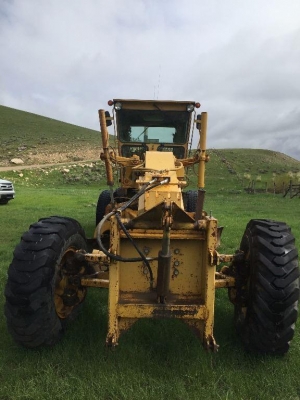 รถเกรด CAT 140G #72V10309 รถนอกสภาพพร้อมใช้งาน ติดต่อ ใหม่ 061-4194022 รถเกรด CAT 140G #72V10309 รถนอกสภาพพร้อมใช้งาน ติดต่อ ใหม่ 061-4194022