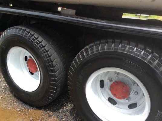 รถบรรทุกน้ำ 10 ล้อ ISUSU FVM12MYK 1 เพลา เครื่อง 175