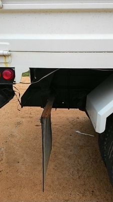 รถหกล้อ NISSAN MEGA 260 -ขนาดดั้ม 10 คิว.