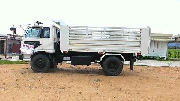 รถหกล้อ NISSAN MEGA 260 -ขนาดดั้ม 10 คิว.