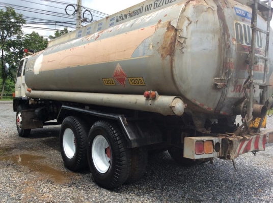 รถบรรทุกน้ำ 10 ล้อ ISUSU FVM12MYK 1 เพลา เครื่อง 175