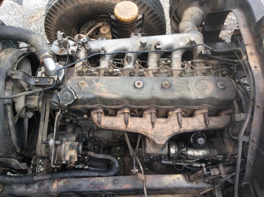 รถบรรทุกน้ำ 10 ล้อ ISUSU FVM12MYK 1 เพลา เครื่อง 175