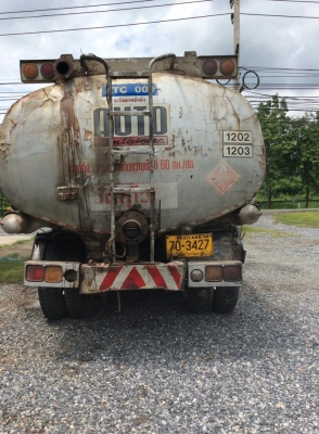 รถบรรทุกน้ำ 10 ล้อ ISUSU FVM12MYK 1 เพลา เครื่อง 175