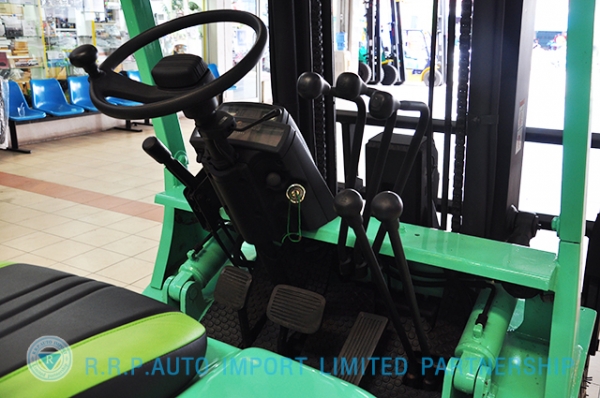 ขายรถโฟล์คลิฟท์มือสอง MITSUBISHI รุ่น FG25 ราคา 275,000 บาท นำเข้าจากประเทศญี่ปุ่น 100\% ไม่เคยใช้งานในประเทศไทย