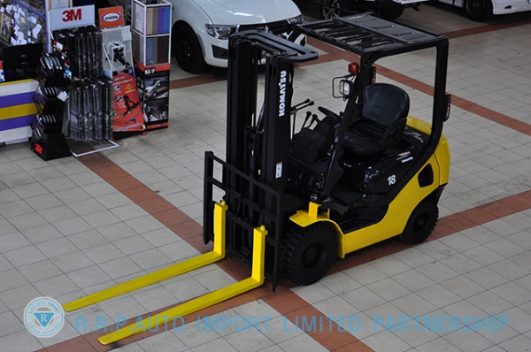 ขายรถโฟล์คลิฟท์มือสอง KOMATSU รุ่น FG18HC ราคา 235,000 บาท นำเข้าจากประเทศญี่ปุ่น 100\% ไม่เคยใช้งานในประเทศไทย