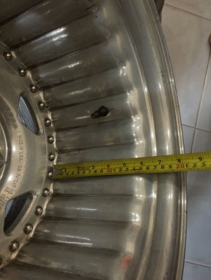 ขายล้อ CENTERLINE ขอบ 15 หน้า10 หลัง12 6 รูกระบะ ออฟลึกสุดตาราง ประมูลจากญี่ปุ่น