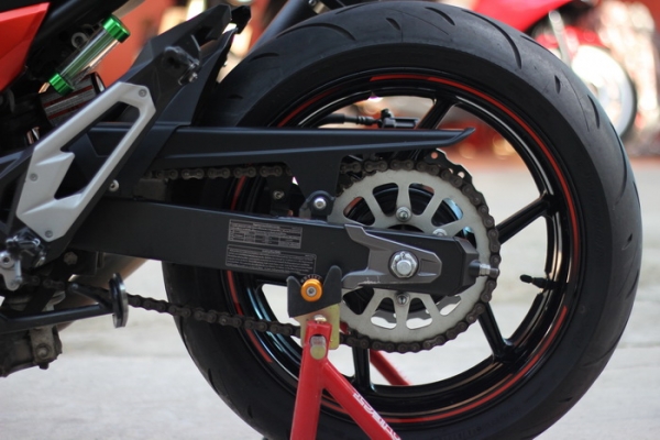 Z800 2014 รถสวยสภาพเหมือนรถใหม่ วิ่ง3xxxโล สวยมาก