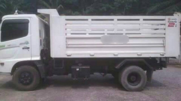 Hino 175ปี55 ติดต่อ080-1405528