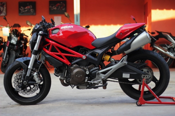 (ดาวน์ 45,000.-) Ducati 795 2012 รถสวยสีเดิม วิ่ง5000