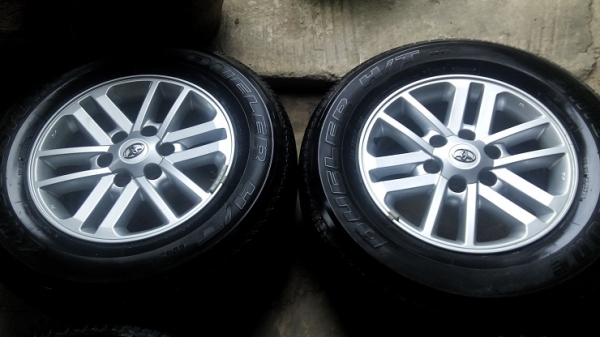 Fortuner Vigo17 พร้อมยาง ปี 13