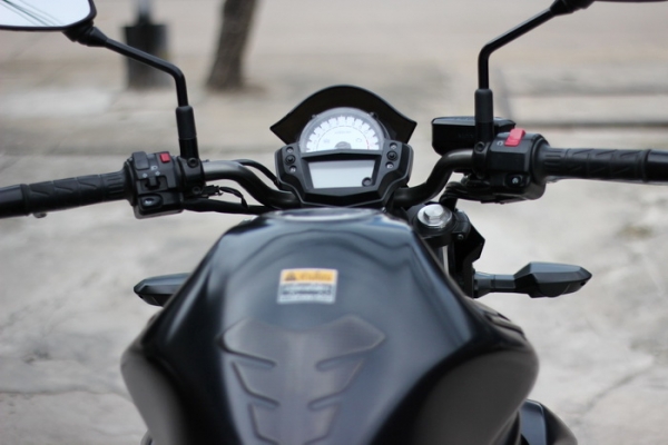 (ดาวน์ 48,000.-) Er6n 2012 รถสวย ยางเต็มเพิ่งเปลี่ยน