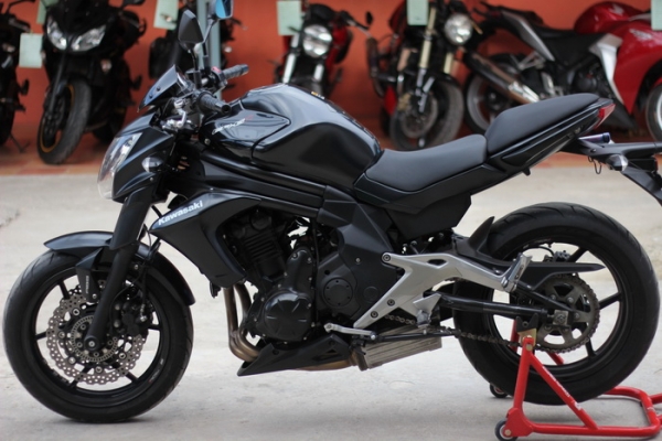 (ดาวน์ 48,000.-) Er6n 2012 รถสวย ยางเต็มเพิ่งเปลี่ยน