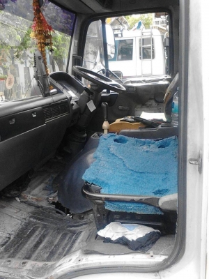 ขายเอปบี4Jตู้บรรทุกสวยเดิม