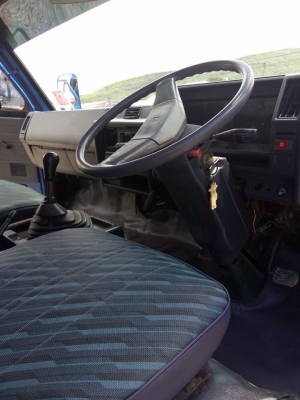 รถดั้มNPR115ปี37สั่งลุยแท้ ท้ายเอฟ พาวเวอร์ แอร์เย็นฉ่ำ เครื่องแน่น คัสซีสวย กระบะยาว3.60เมตร กว้าง2.10เมตร ดั้มยิงหน้า รถสวยทะเบียนพร้อมโอน รถห้างแท้