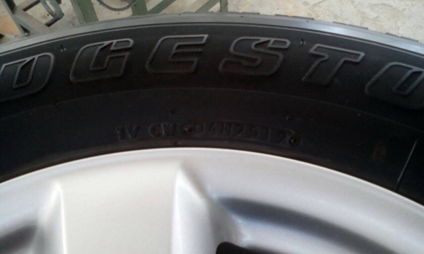 ขายล้ออีซูสุ V-Cross