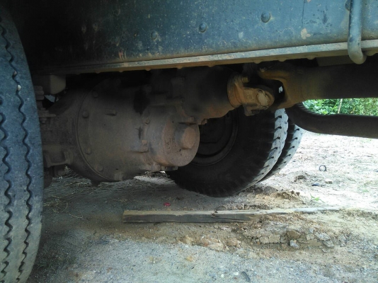 10ล้อดั้ม ISUZU ROCK 240ปี35หัวขาวทำฟ้าเครื่องใหม่6BG-250แรงม้า