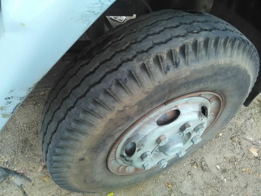 10ล้อดั้ม ISUZU ROCK 240ปี35หัวขาวทำฟ้าเครื่องใหม่6BG-250แรงม้า
