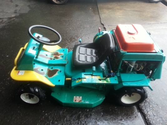 ขายรถตัดหญ้านั่งขับ masco  นำเข้าญี่ปุ่น