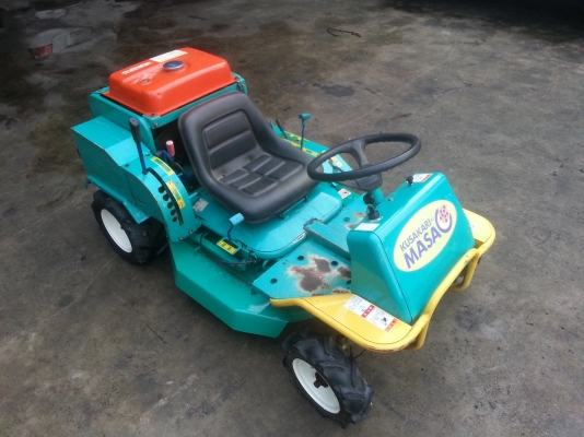ขายรถตัดหญ้านั่งขับ masco  นำเข้าญี่ปุ่น
