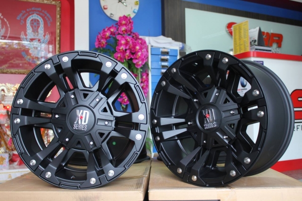 XD*SERIES XD822 ขอบ17X9 ออฟ-12 6H135/139.7 สีดำด้าน