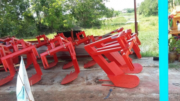 รับผลิตและติดตั้ง อุปกรณ์ต่อพ่วงรถไถ ทุกรุ่น ทุกยี่ห้อ