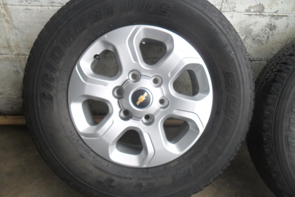 ล้อแม็ก 16นิ้ว 6รู เชฟ พร้อมยาง สวยๆ 4 ล้อ ลดราคาเหลือ 5500 บาท ล้อแม็ก 16นิ้ว 6รู เชฟ พร้อมยาง สวยๆ 4 ล้อ ลดราคาเหลือ 5500 บาท