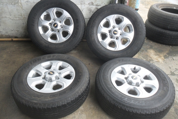 ล้อแม็ก 16นิ้ว 6รู เชฟ พร้อมยาง สวยๆ 4 ล้อ ลดราคาเหลือ 5500 บาท