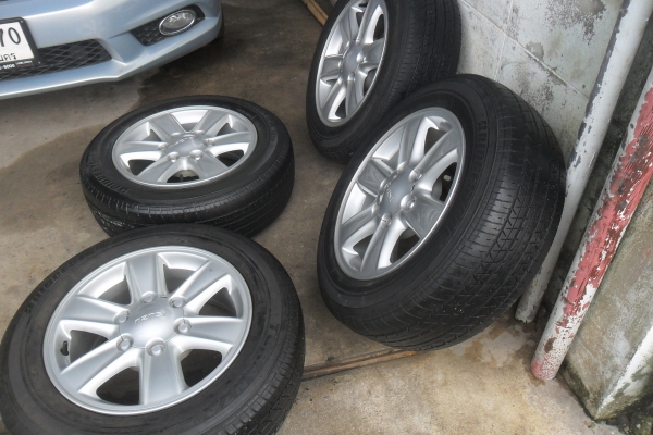 ล้อแม็ก 16นิ้ว 6รู อีซูสุ พร้อมยาง สวยๆ 4 ล้อ ราคา 7900 บาท ล้อแม็ก 16นิ้ว 6รู อีซูสุ พร้อมยาง สวยๆ 4 ล้อ ราคา 7900 บาท