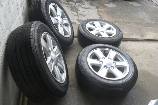 ล้อแม็ก 16นิ้ว 6รู อีซสุ พร้อมยาง สวยๆ 4 ล้อ ราคา 7900 บาท ล้อแม็ก 16นิ้ว 6รู อีซสุ พร้อมยาง สวยๆ 4 ล้อ ราคา 7900 บาท