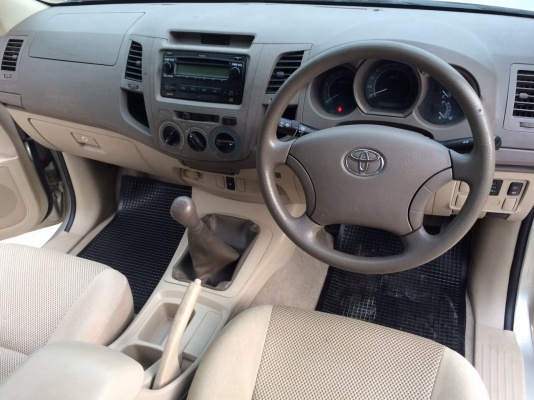 ขาย วีโก้ ปี49 สวยๆ พร้อมลุยงาน ครับ