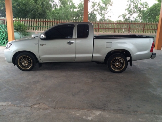 ขาย วีโก้ ปี49 สวยๆ พร้อมลุยงาน ครับ