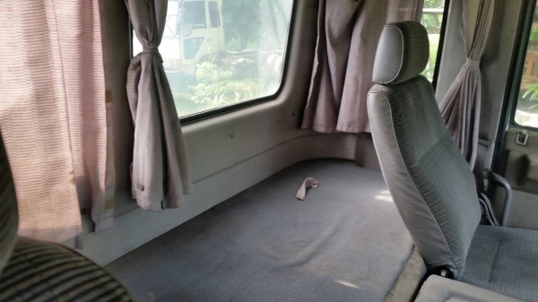 ขายสิบล้อหัวลากHino