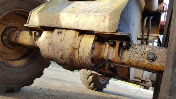 รถตัก KOMATSU  510.   สนใจติดต่อ  081 - 6079515