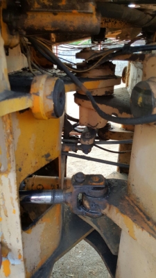 รถตัก KOMATSU  510.   สนใจติดต่อ  081 - 6079515