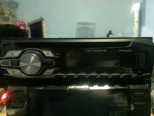 Pioneer DEH-570 USB IPOD MP3-RW CD-RW AUX ปรีเอ้า1ชุด ไฟ7สี สภาพสวย มือ2 ญี่ปุ่น