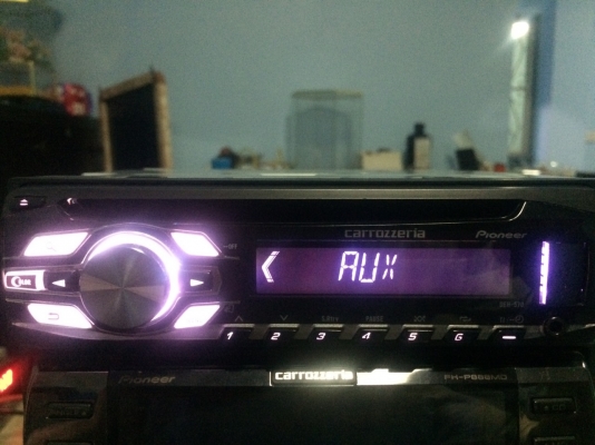 Pioneer DEH-570 USB IPOD MP3-RW CD-RW AUX ปรีเอ้า1ชุด ไฟ7สี สภาพสวย มือ2 ญี่ปุ่น Pioneer DEH-570 USB IPOD MP3-RW CD-RW AUX ปรีเอ้า1ชุด ไฟ7สี สภาพสวย มือ2 ญี่ปุ่น