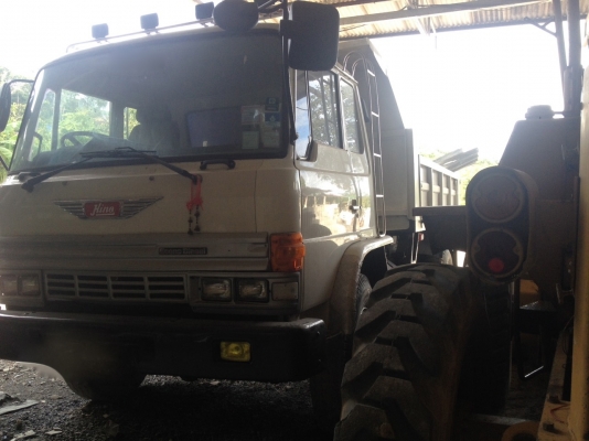 รถฮีโน่ 6 ล้อดั๊ม FF 168 แรงม้า.   สนใจติดต่อ  081 - 6079515