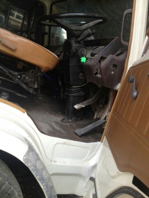 รถฮีโน่ 6 ล้อดั๊ม FF 168 แรงม้า.   สนใจติดต่อ  081 - 6079515