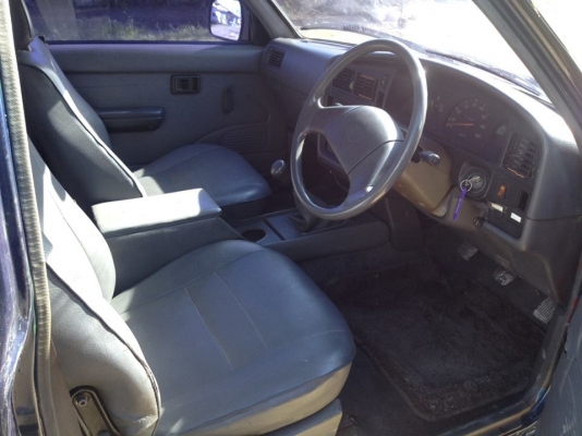 โตโยต้า ไมตี้ 4ประตู.. โตโยต้า ไมตี้ 4ประตู..