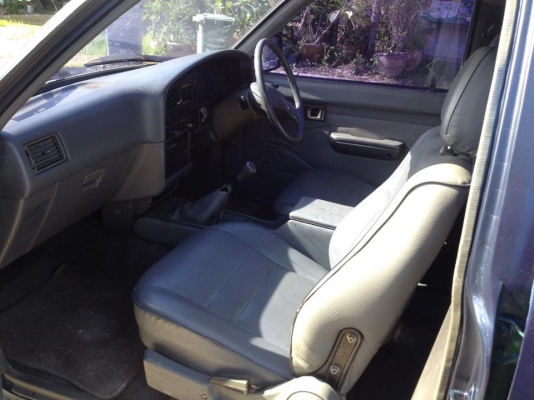 โตโยต้า ไมตี้ 4ประตู.. โตโยต้า ไมตี้ 4ประตู..