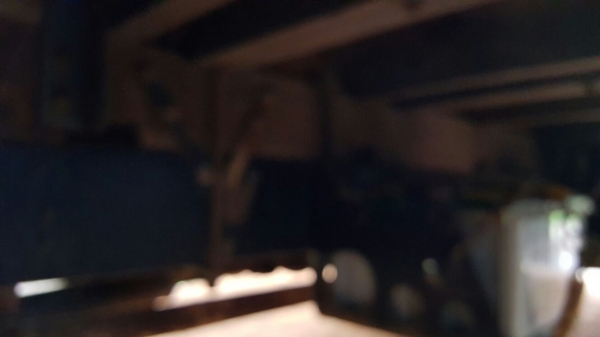 รถฮีโน่ 6 ล้อ หลังถนน FB 120 แรงม้า. ปี 38    สนใจติดต่อ 081 - 6079515