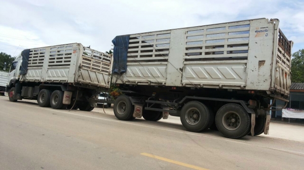 รถอีซูซุ 10 ล้อดั้ม FXZ 360 แรงม้า. ปี 55 , ( ขายแม่ , ลูก. ) , ( รถวิ่ง 28x,xxx กม. )    สนใจติดต่อ  081 - 6079515