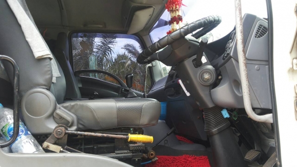 รถอีซูซุ 10 ล้อดั้ม FXZ 360 แรงม้า. ปี 55 , ( ขายแม่ , ลูก. ) , ( รถวิ่ง 28x,xxx กม. )    สนใจติดต่อ  081 - 6079515