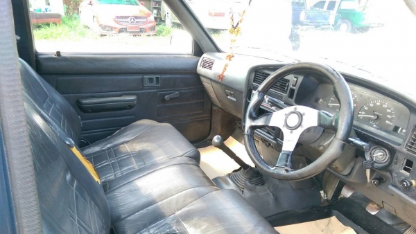 โตโยต้า ไมตี้X.2ประตู..